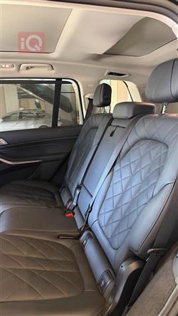 بي ام دبليو X7